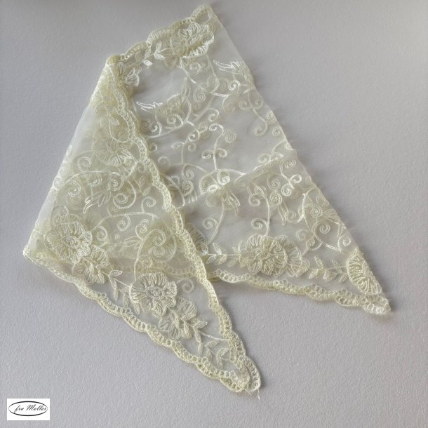 THREE M Scarves beige