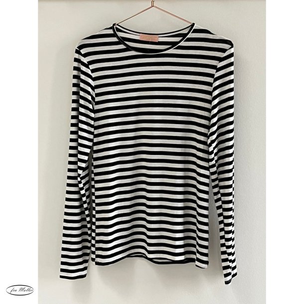 WILTO Aura shirt strib black