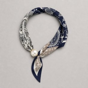 Merrild t�rkl�de magnet paisley marine