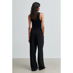 SF Under tank top black