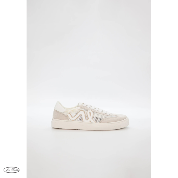 Duffy Menfi Sei white