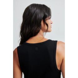 SF Under tank top black