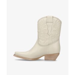 Phenumb Cowboystvle Nellie 