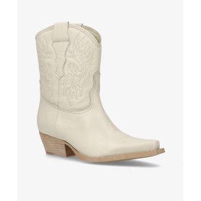 Phenumb Cowboystvle Nellie 